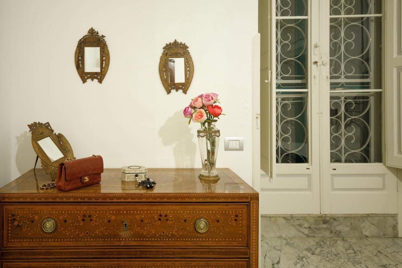 Palazzo Introna Bed & Breakfast Mola di Bari Exterior foto
